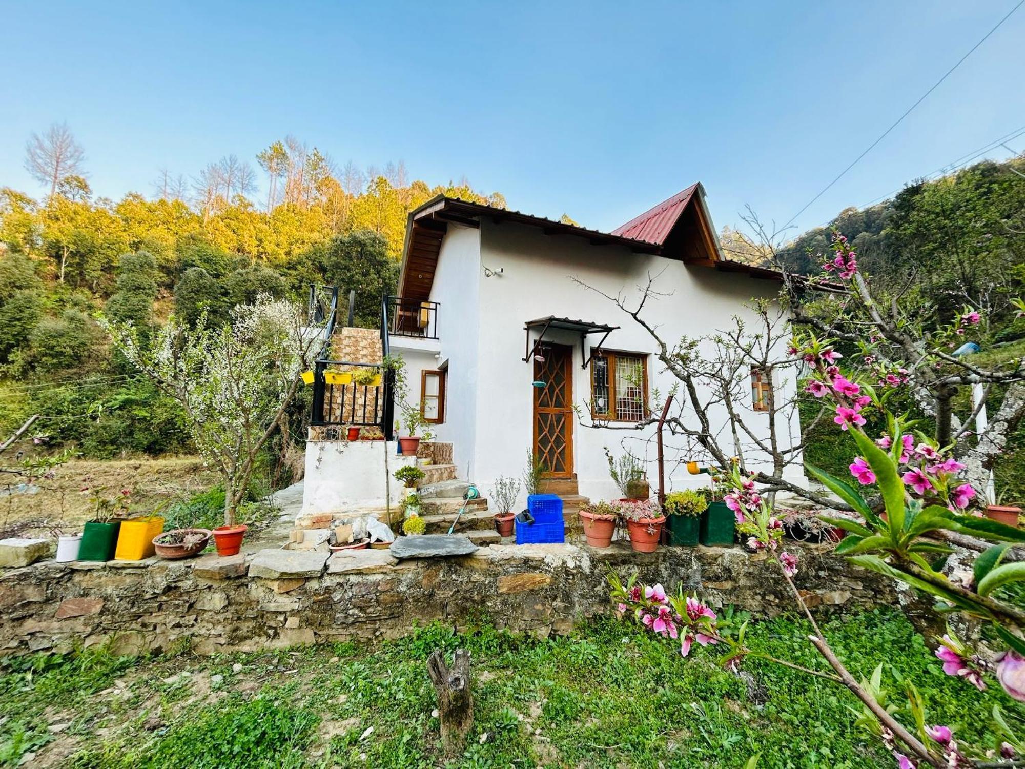 Love'S Farm, Cottage In Ramgarh Экстерьер фото